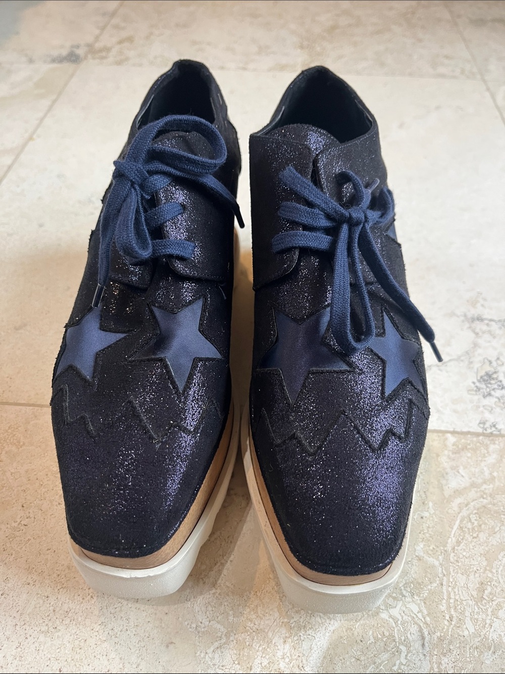 Stella McCartney Elyse Navy Star Platform Lace-Up Sneakers